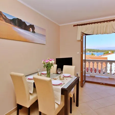 Ivanka C. 3* Soline (Krk)