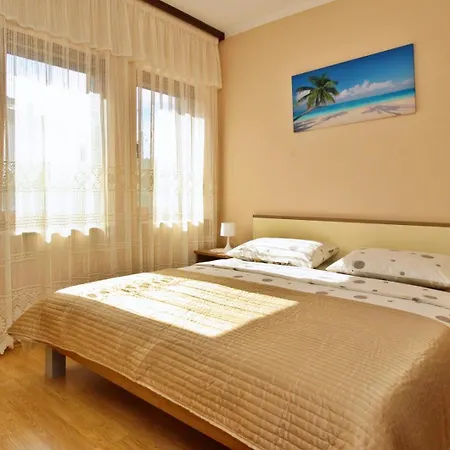 Ivanka C. Guest house Soline (Krk)