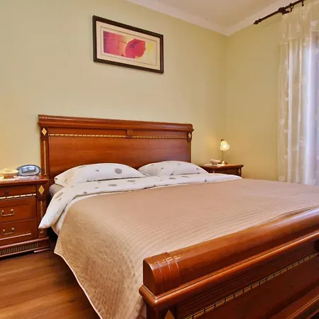 Guest house Ivanka C. Soline (Krk)