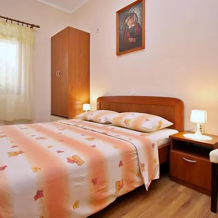 Ivanka C. בית הארחה