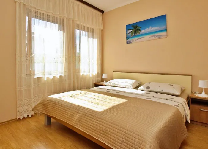 Ivanka C. Penzion Soline (Krk)