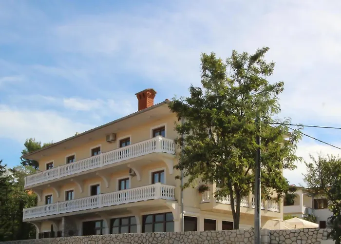 Ivanka C. Penzion 3*