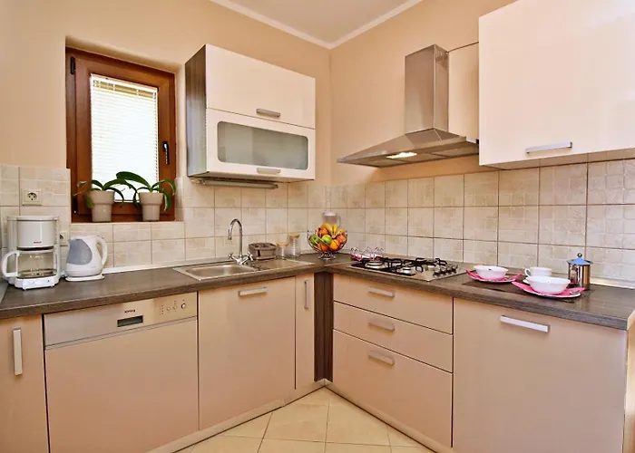 Ivanka C. Penzion Soline (Krk)