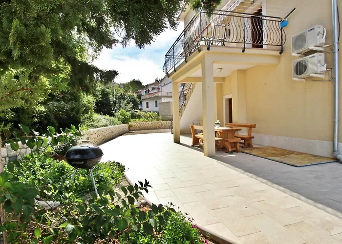 Ivanka C. Soline (Krk)